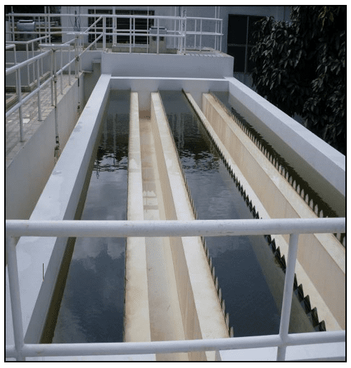 tanque de tratamento da água utilizado na produção
