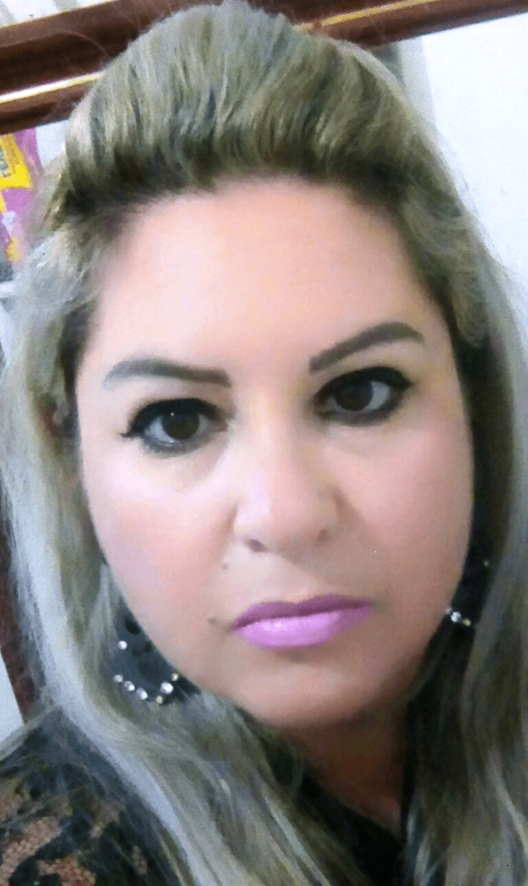 Cláudia Araujo Martins