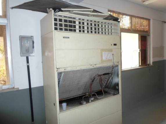 Figura 78: Condicionador existente no Salão do Refeitório.