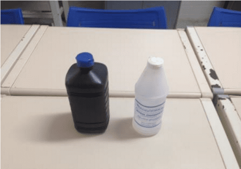 Figura 19 – Recipientes plásticos contaminados. Fonte: Núcleo de meio ambiente