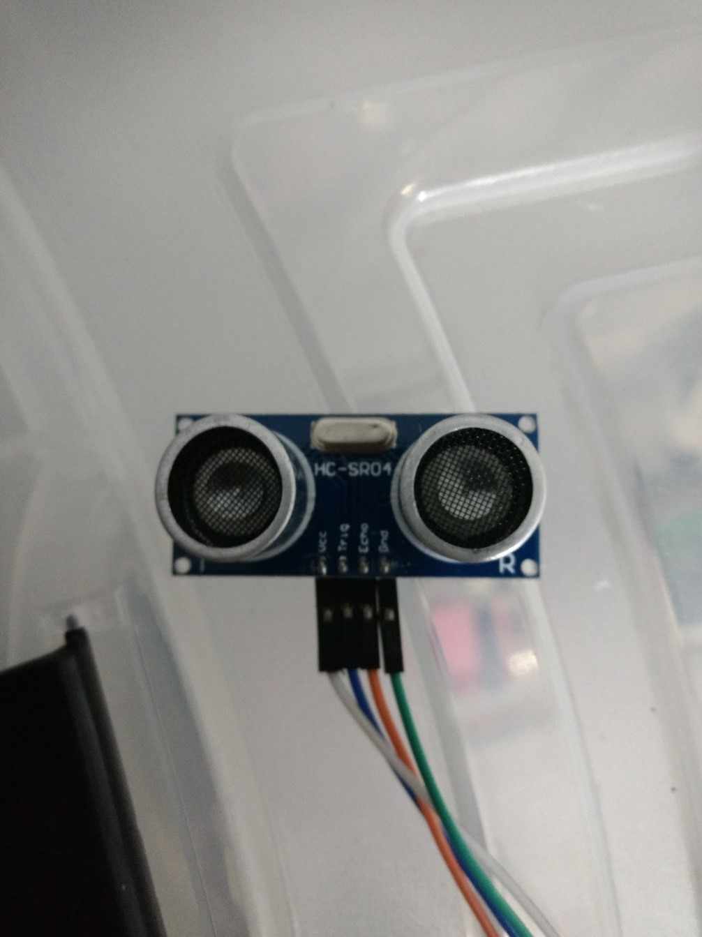 Figura 8: Sensor Ultrassônico. Fonte: Elaborado pelo autor.
