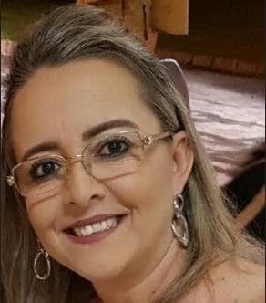 Adriana Peres Barros