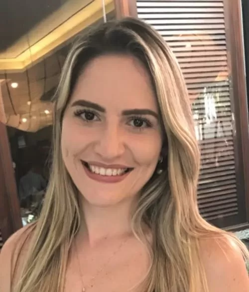 Nathália Neves da Nóbrega Coutinho