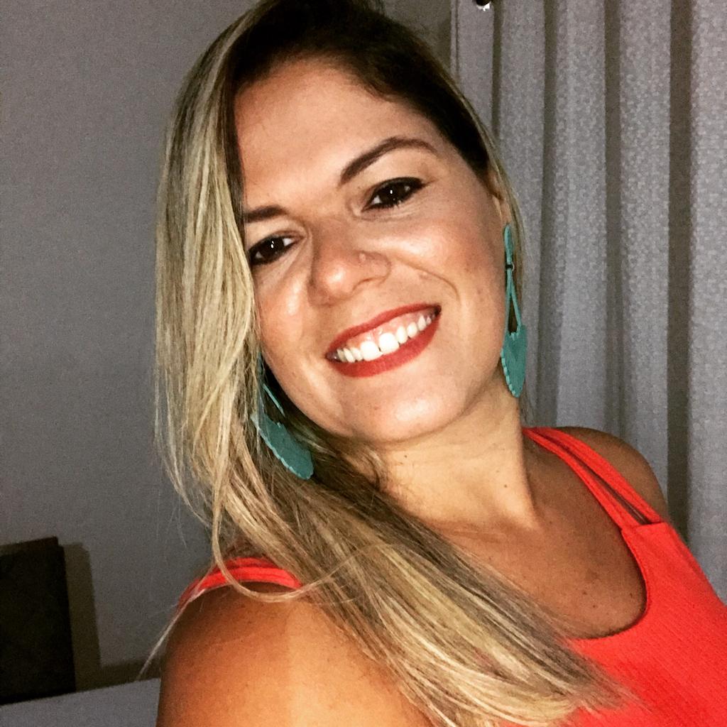 Jaqueline dos Santos Machado de Oliveira Werneck