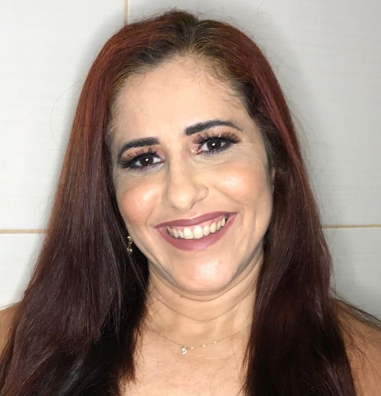 Esther Cristiane Correa de Araújo da Silva