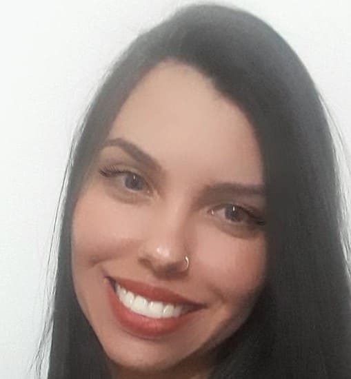 Hanna Carolyne Borges Lima de Oliveira