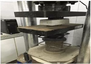 Ensaio de compressão