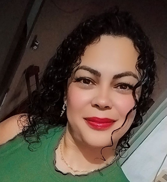 Tatiane dos Santos Oliveira