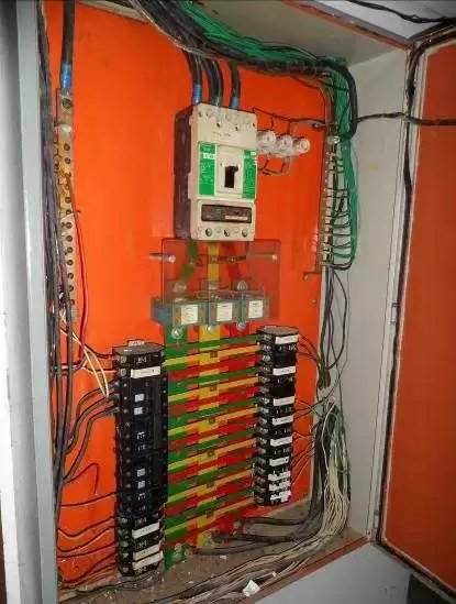 Figura 70-switchbar QD1 antiguo refectorio.