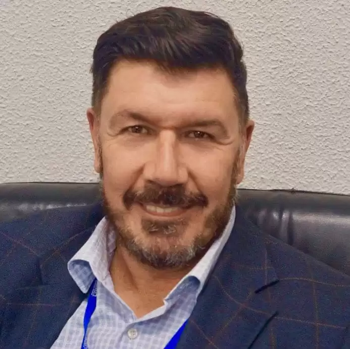 Mauro Vieira Cruz