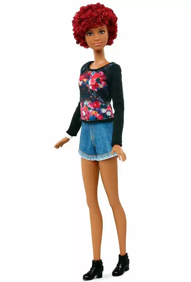 https://static.bolsademulher.com/sites/default/files/barbie-alta4.jpg