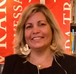 Carmem Lana Pereira Curvelo