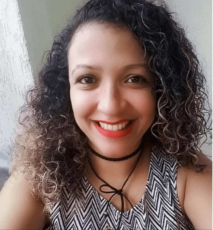 Julienne Marie Silva Santos