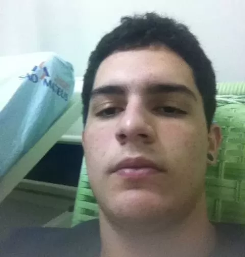 Guilherme Soriano Pinheiro Espósito