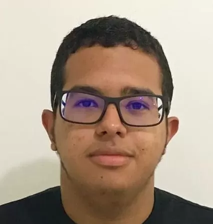 Hádrian George da Rocha Santos