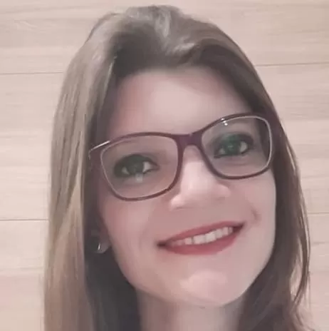 Raquel Guzella de Camargo