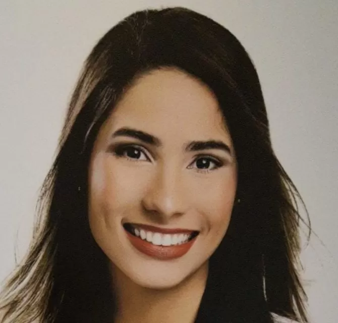 Ana Caroline Esther Gonçalves dos Santos