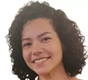 Flávia Esteves de Souza Netto